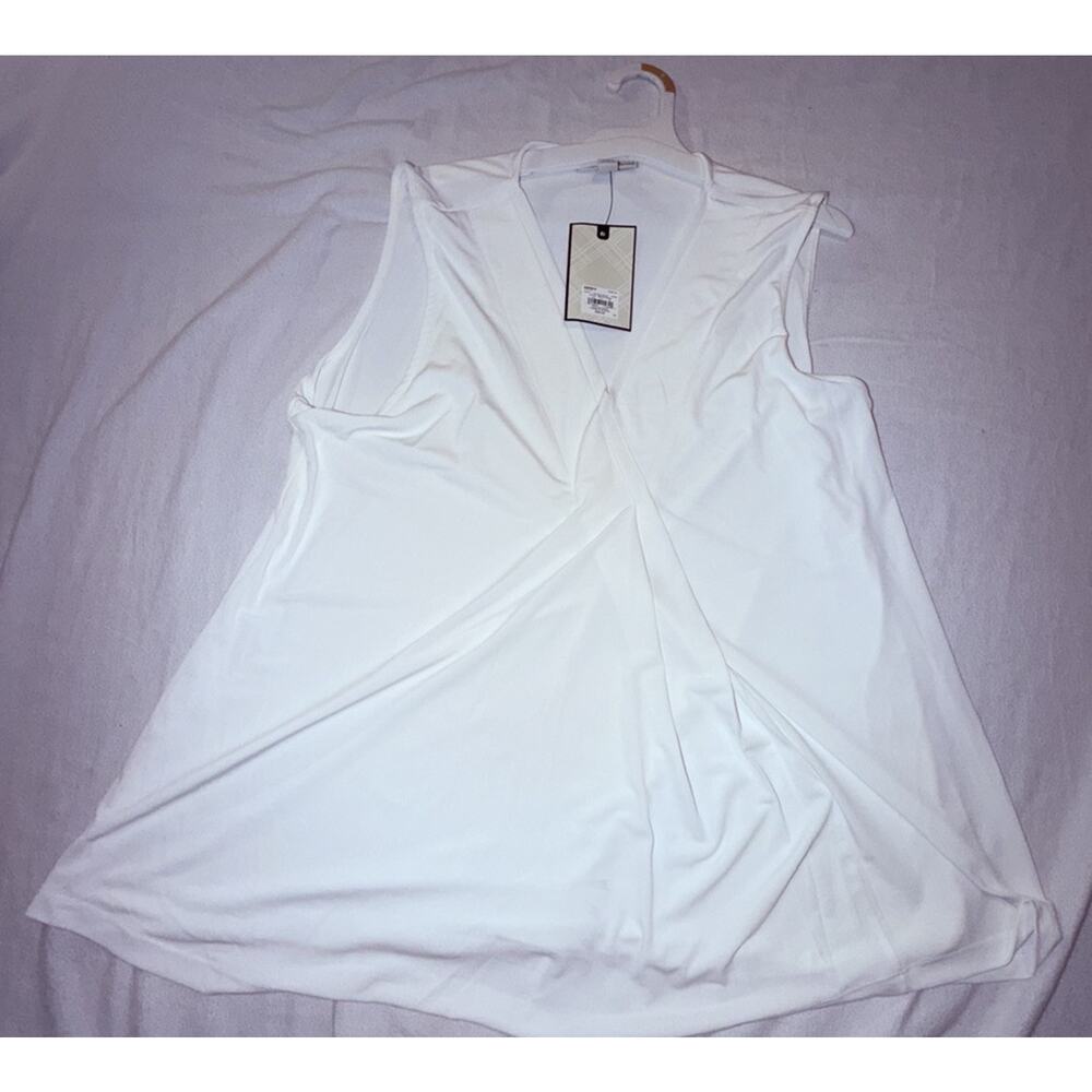 Dana Buchman White Jersey V-Neck Sleeveless Blouse 95% Polyester NWT